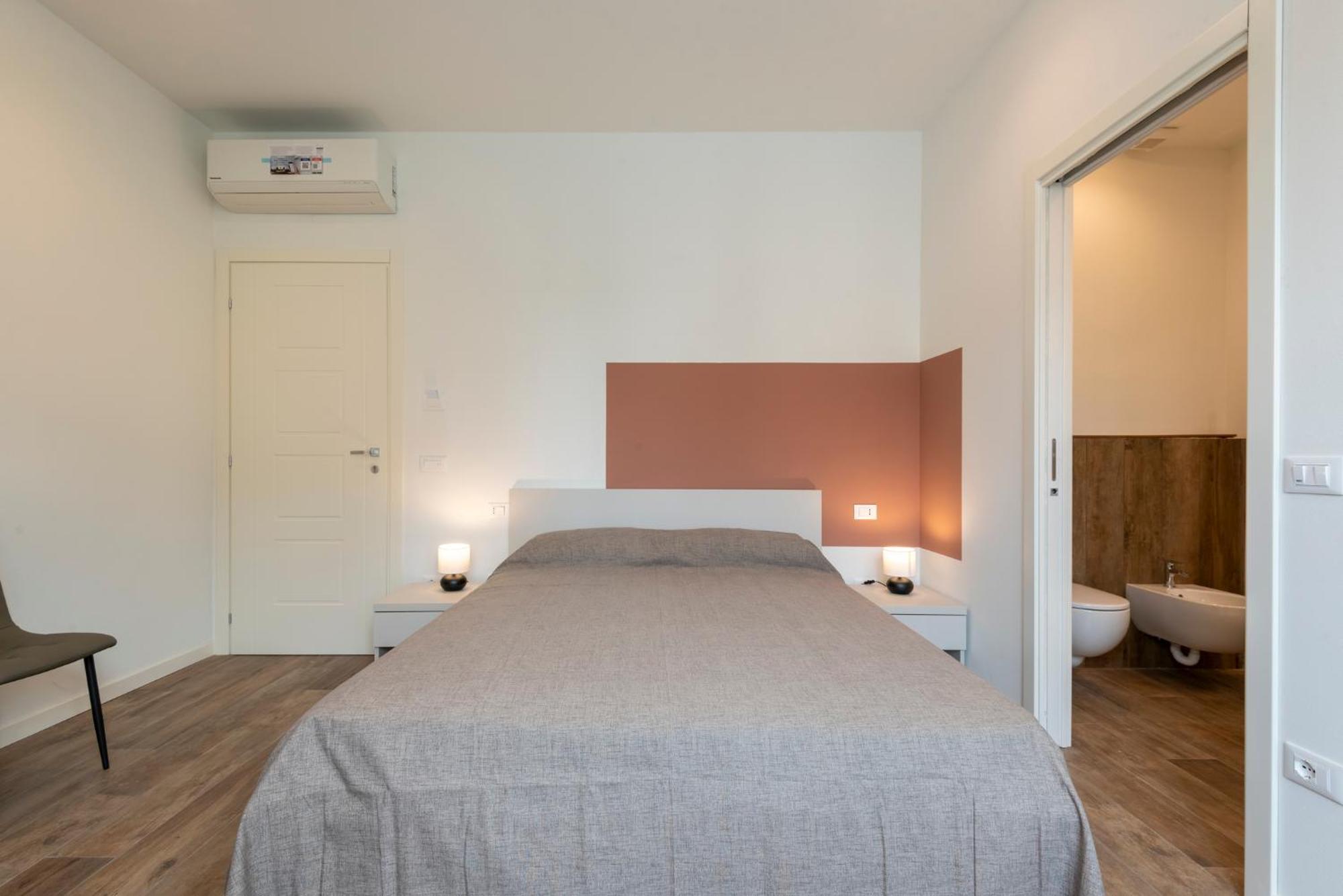 Iarsera Rooms And Apartment Лукка Экстерьер фото