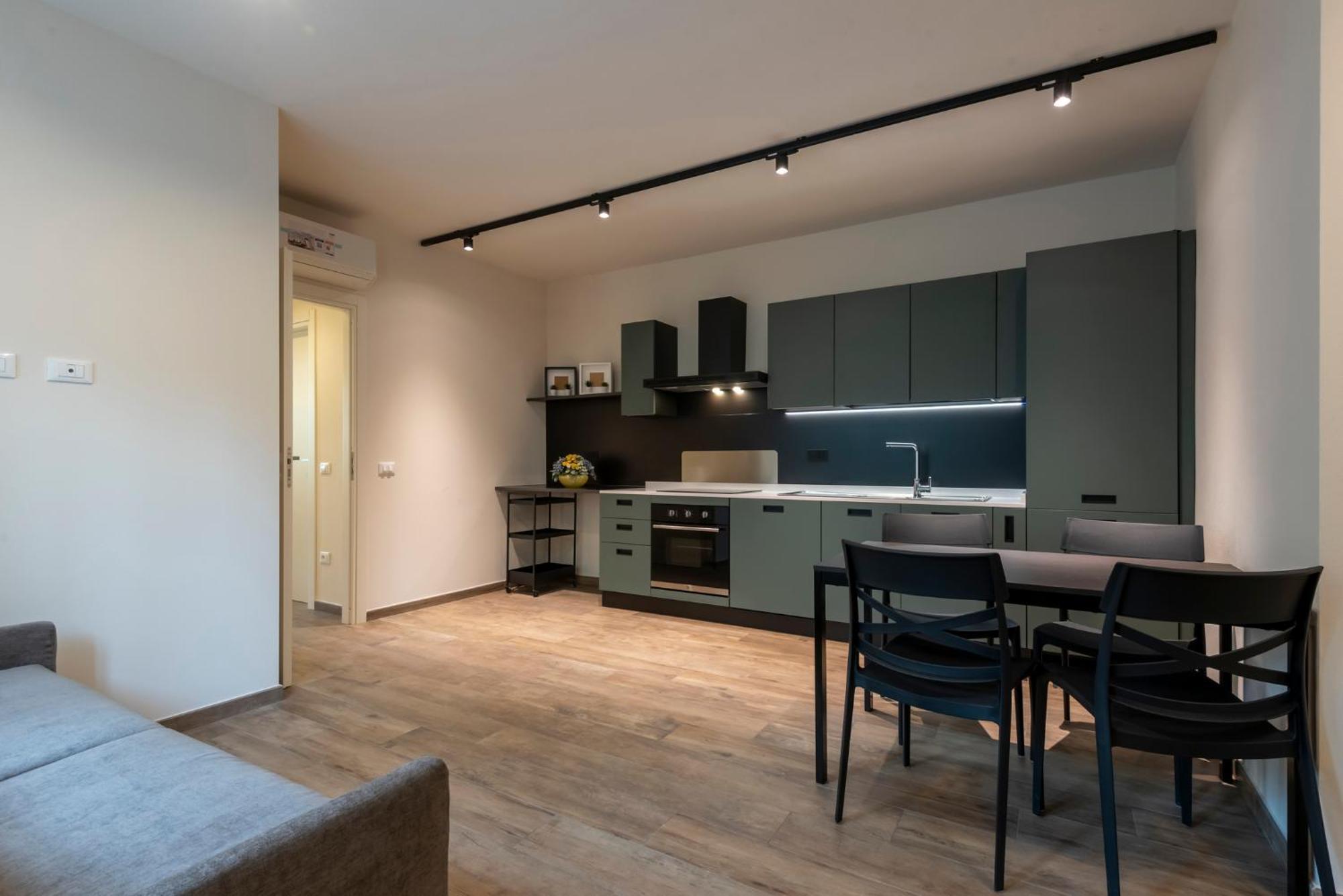 Iarsera Rooms And Apartment Лукка Экстерьер фото